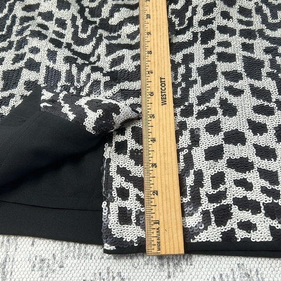 The Limited NWT Black & White Sequin Skirt Sz 2 - Picture 11 of 12